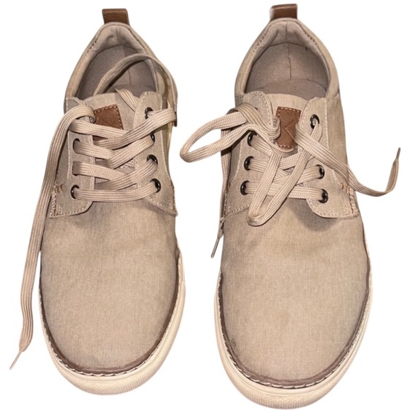 🌹EUC:HAWKER RYE SHOES - Picture 1 of 6